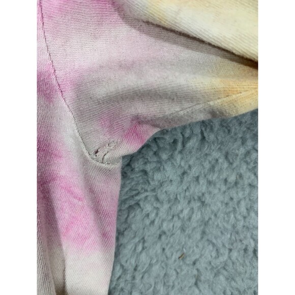 2019 Viacom MTV 1981 New York City Music Television Tie-Dye Graphic Shirt Swirl - Picture 4 of 7